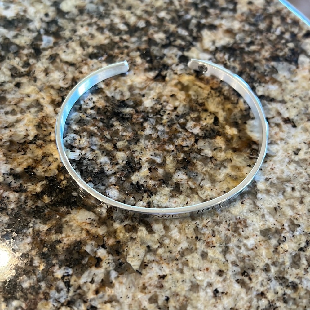 Bracelet